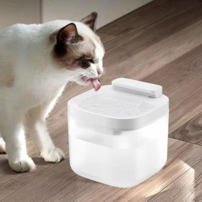 Fontaine a eau chat | GLYCINE ™ Blanche à LED - My Little Kat